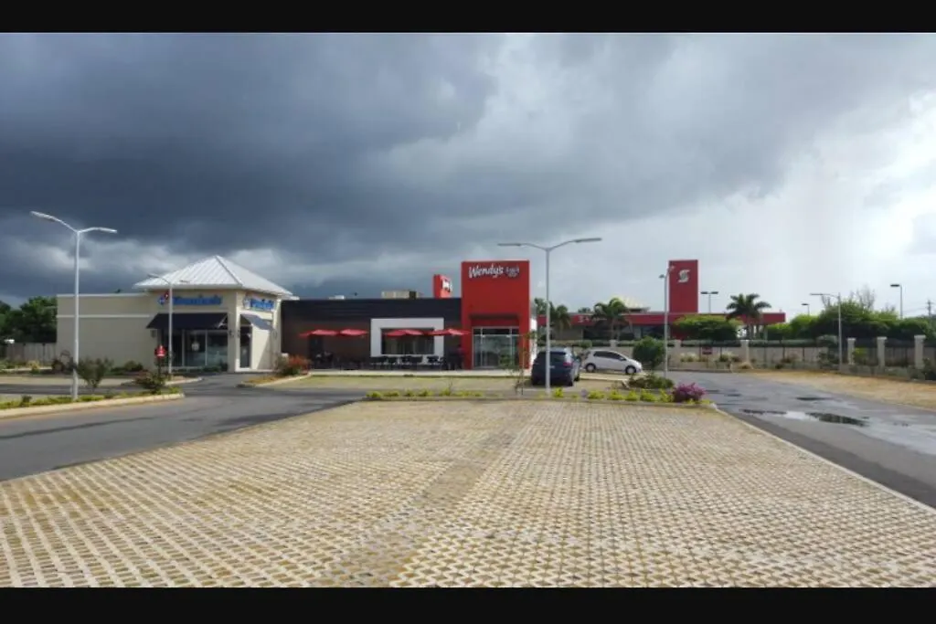 'The Solace' New Luxury Modern 1Bed 1Bath Apt. Portmore Jamaica